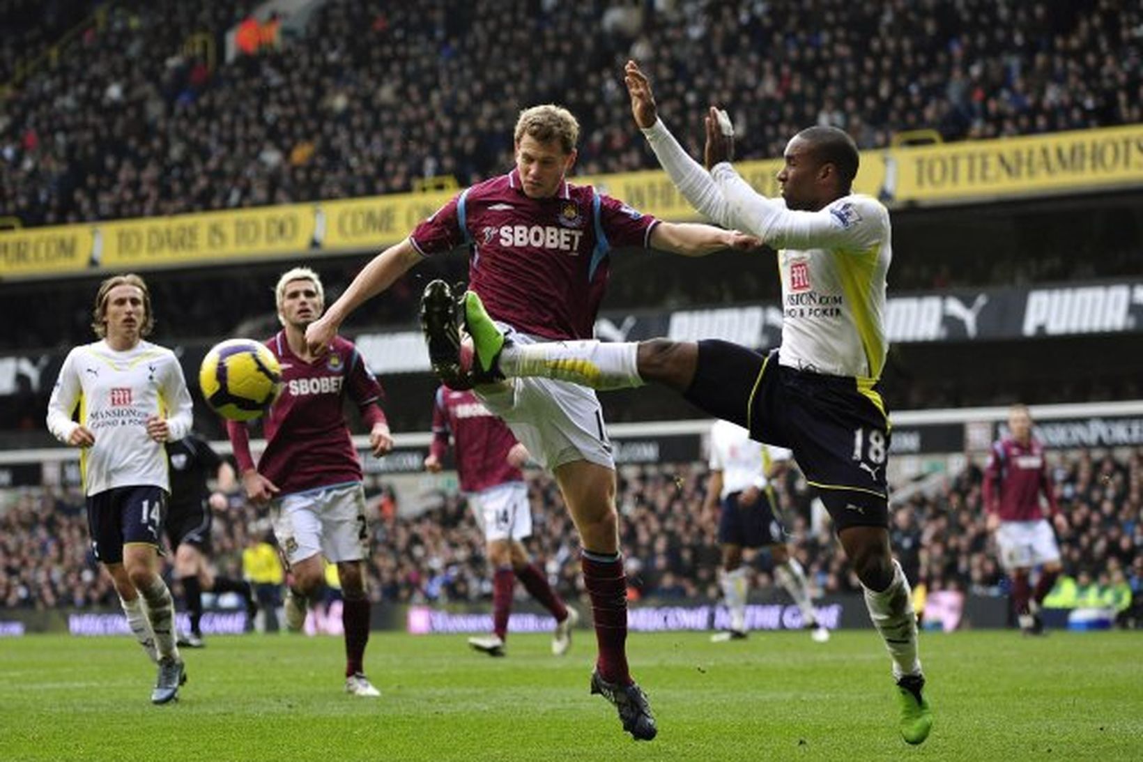 Er West Ham á leið út úr höndum Íslendinga?