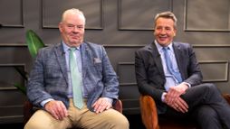 Hægfara lestarslys á þingi