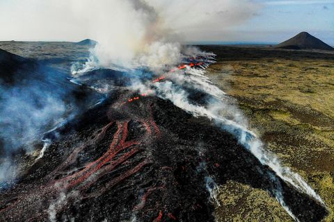 Hættumat verður líklega hækkað á Reykjanesinu um mánaðarmótin.