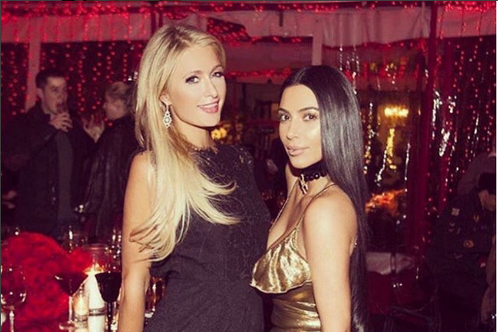 Æskuvinkonurnar Paris Hilton og Kim Kardashian virðast hafa samið frið.