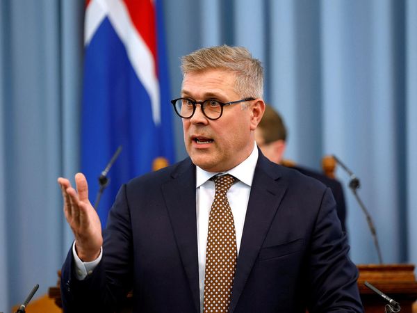 The Prime Minister, Bjarni Benediktsson, asked why the opposition was wasting time on this matter.