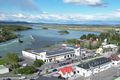 Selfoss Nýi miðbærinn. Mikið aðstreymi fólks er á svæðið. Íbúar í Árborg eru nú 12.766 og hefur fjölgað um rúmlega 700 frá byrjun þessa árs.