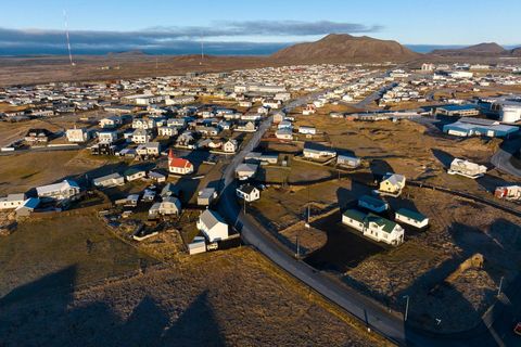 Þegar svokölluð Njarðvíkurlögn frá Svartsengi fór í sundur í febrúar á þessu ári raungerðist sú …