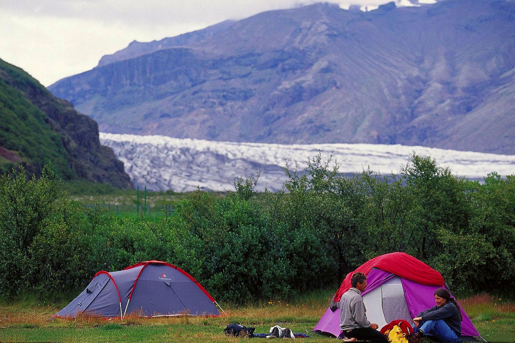 Það gæti orðið heldur svalt á landinu um helgina og …