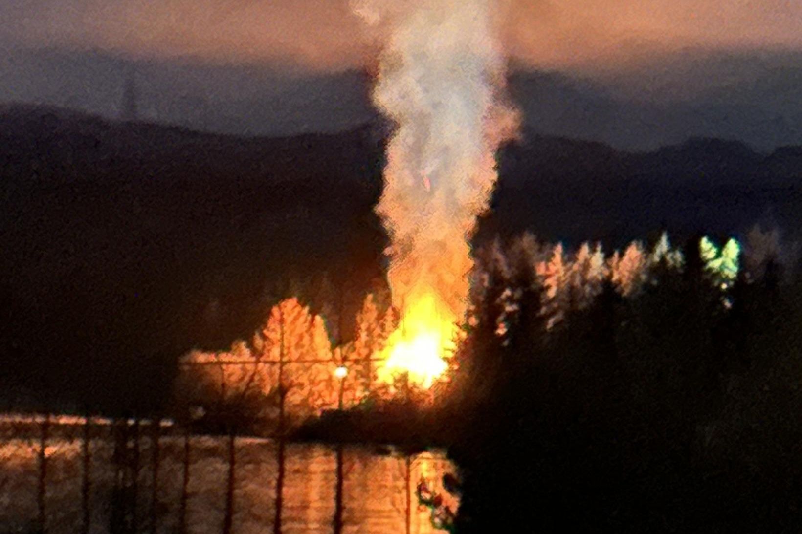 Bústaðurinn brann til kaldra kola