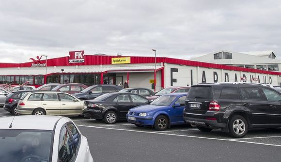 Fær 12 ár fyrir manndráp við Fjarðarkaup