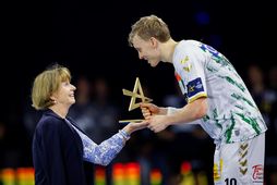 Gísli Þorgeir Kristjánsson verðlaunaður í gær.