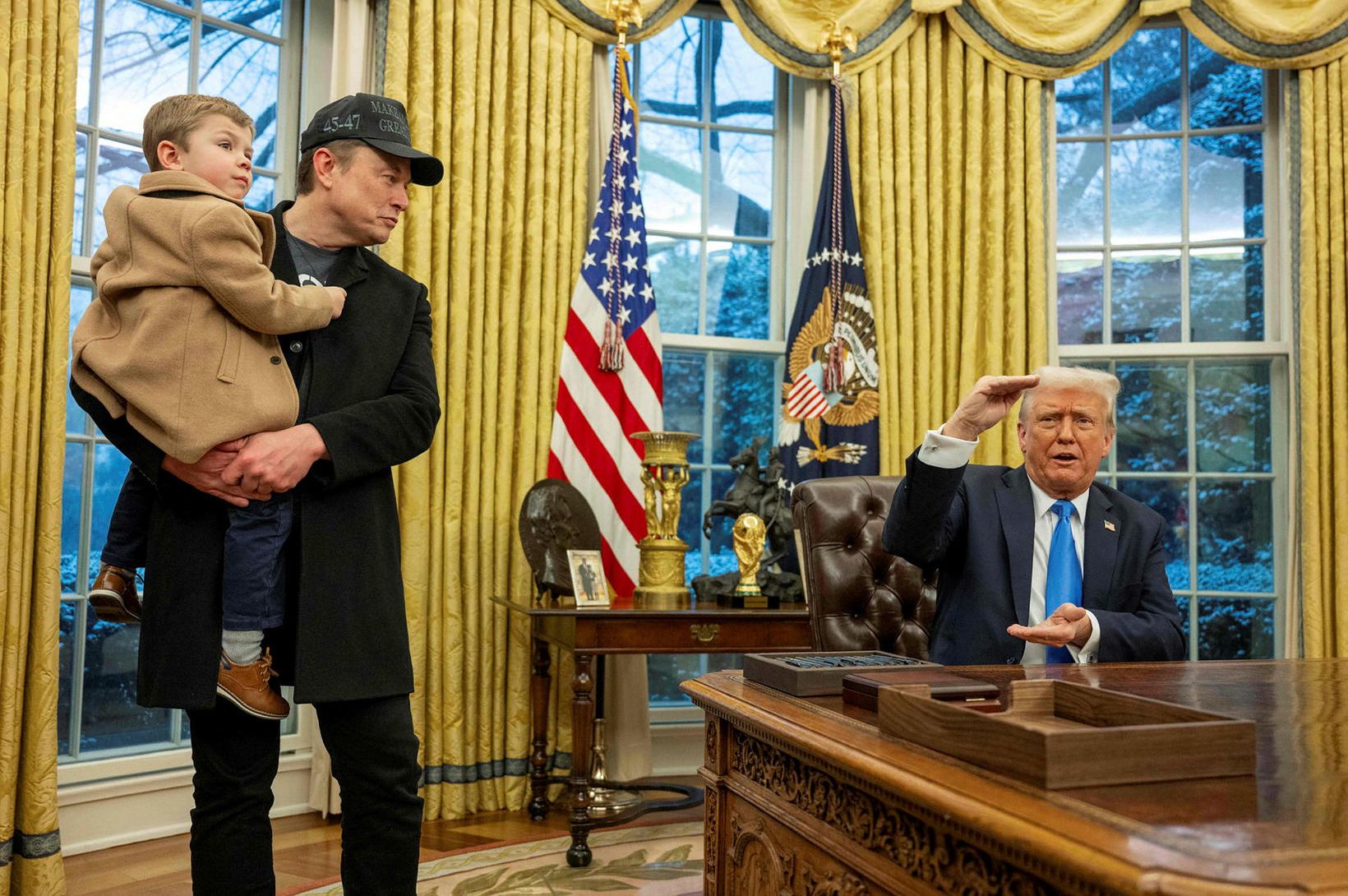 Musk segir nafn Trumps vera í Epstein-skjölunum