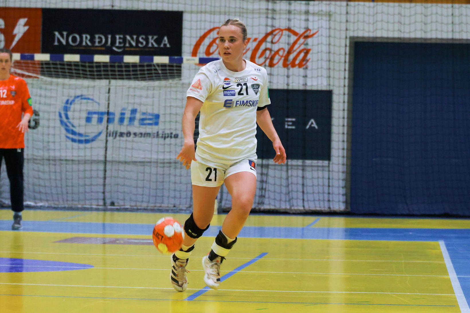 Sandra frábær í stórsigri Eyjakvenna