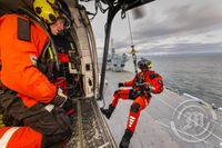 Flugmóðurskip HMS Prince of Wales kémur til RVK 