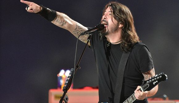 Dave Grohl tilkynnir dóttur utan hjónabands