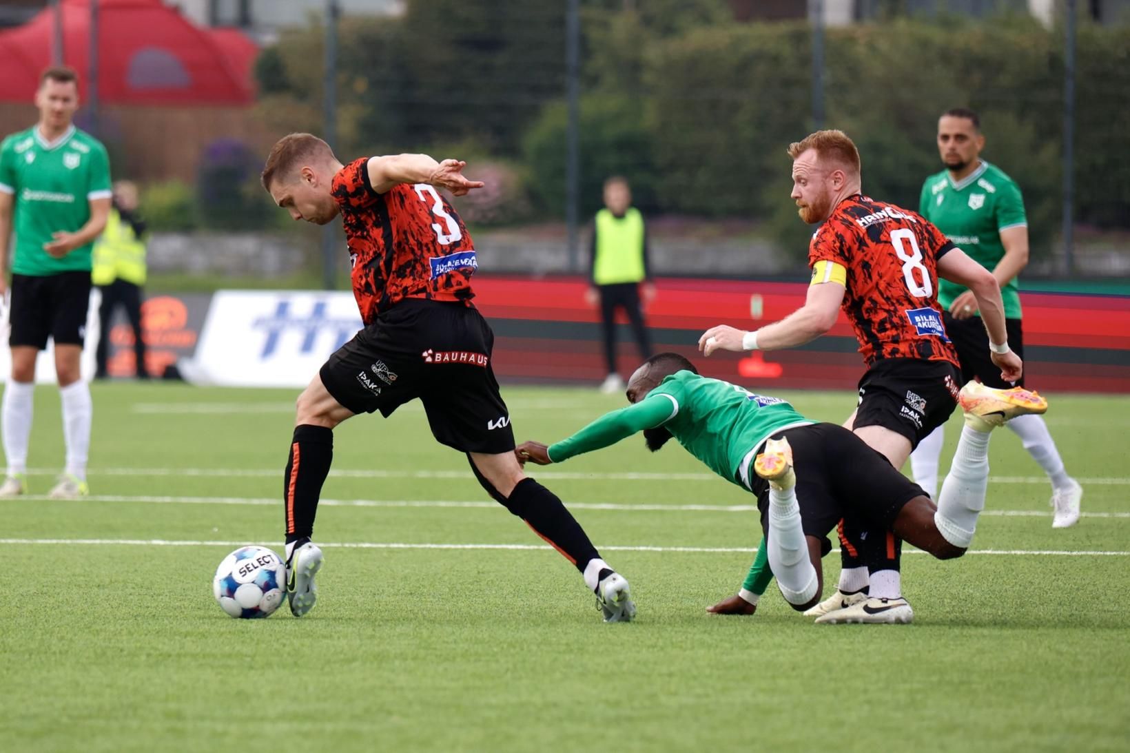 Arnór Breki Ásþórsson með boltann í kvöld.