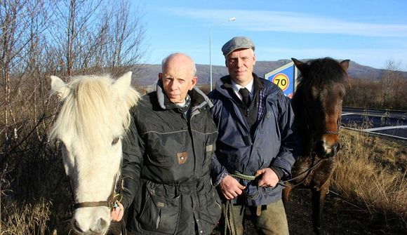 Fóru ríðandi á kjörstað 