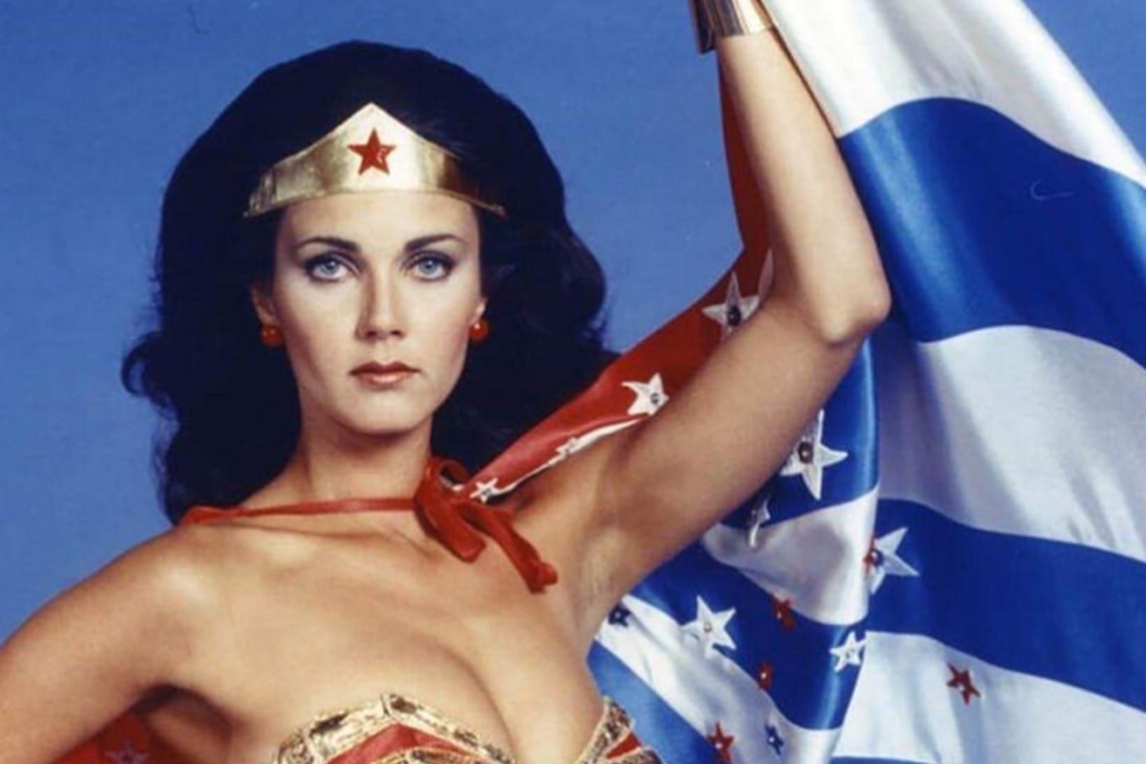 Lynda Carter í hlutverki Undrakonunnar.