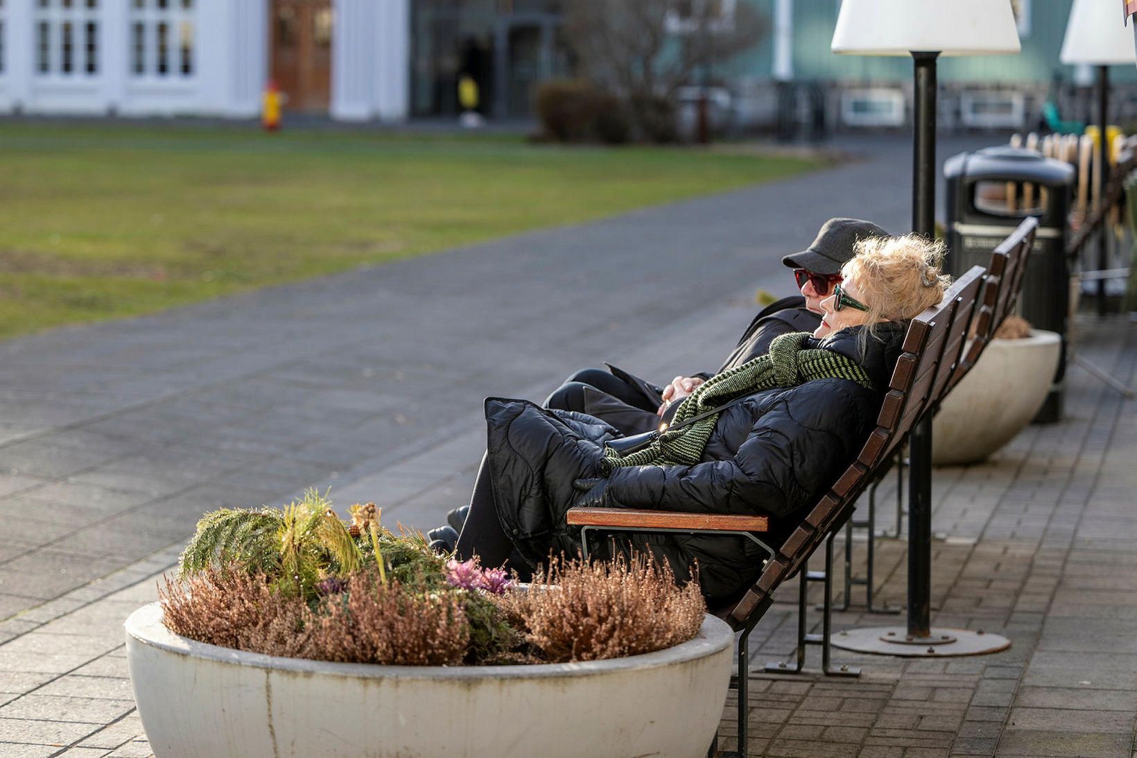 Meðaldægurhiti í Reykjavík mældist 10 gráður í dag, 9. apríl. …