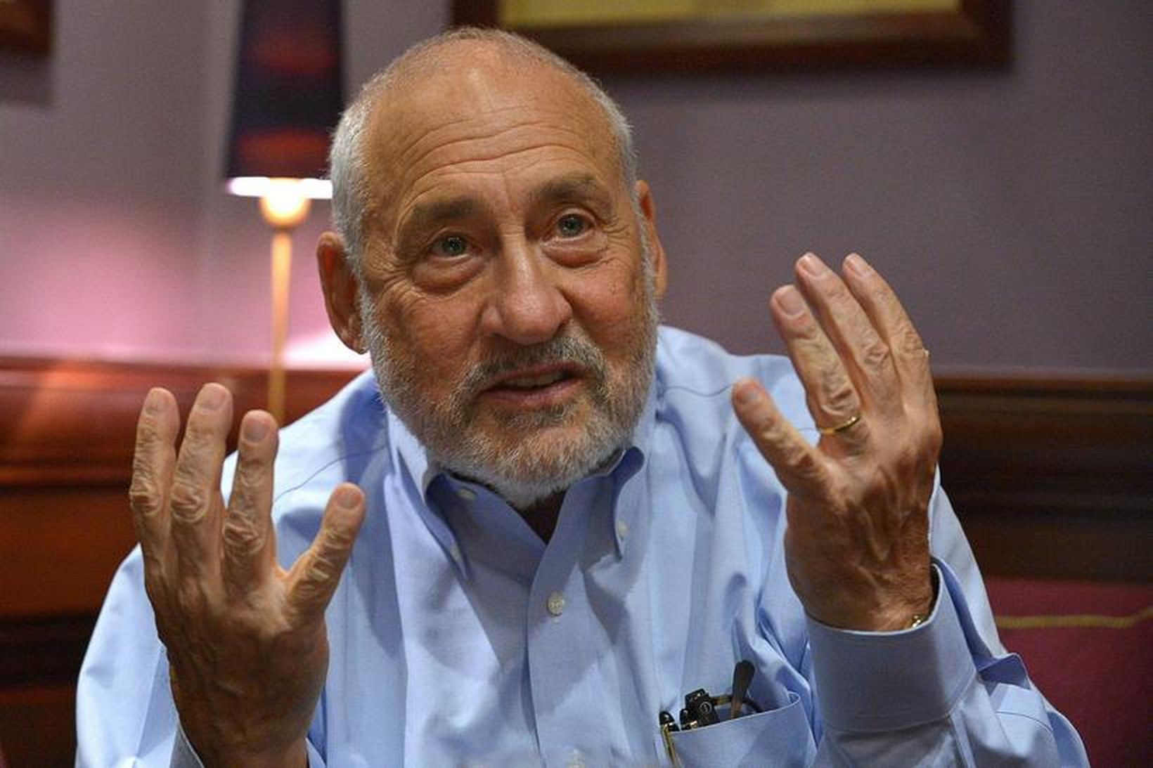 Joseph Stiglitz er einn þekktasti hagfræðingur heims.