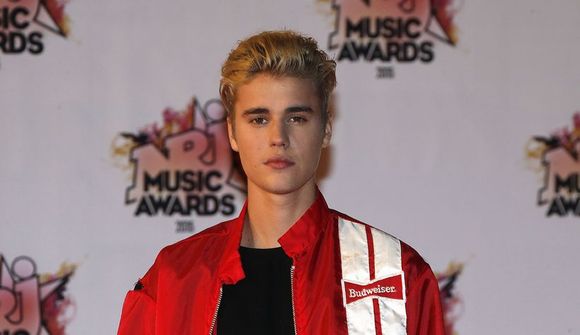 Justin Bieber heiðrar minningu látins félaga