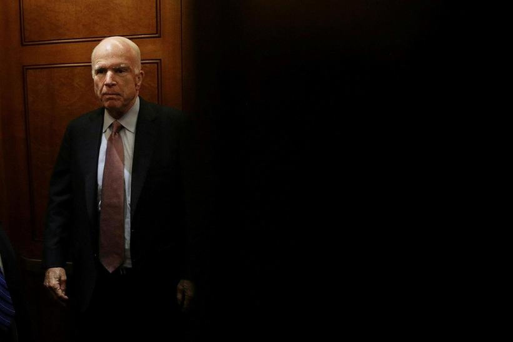 John McCain, öldungadeildarþingmaður repúblikana, glímir við krabbamein í heila.
