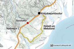 Slysið varð vestan af Kirkjubæjarklaustri rétt fyrir hádegi á miðvikudag.