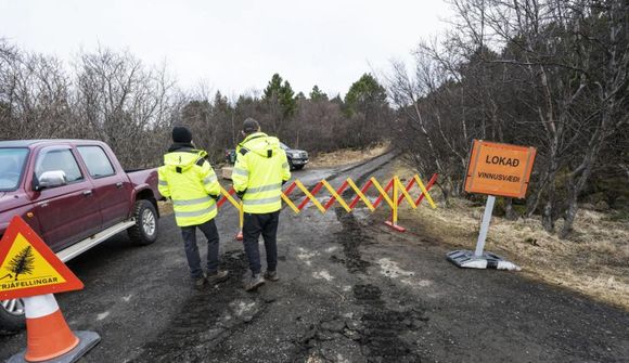 Fella 900 tré til viðbótar í þágu flugöryggis