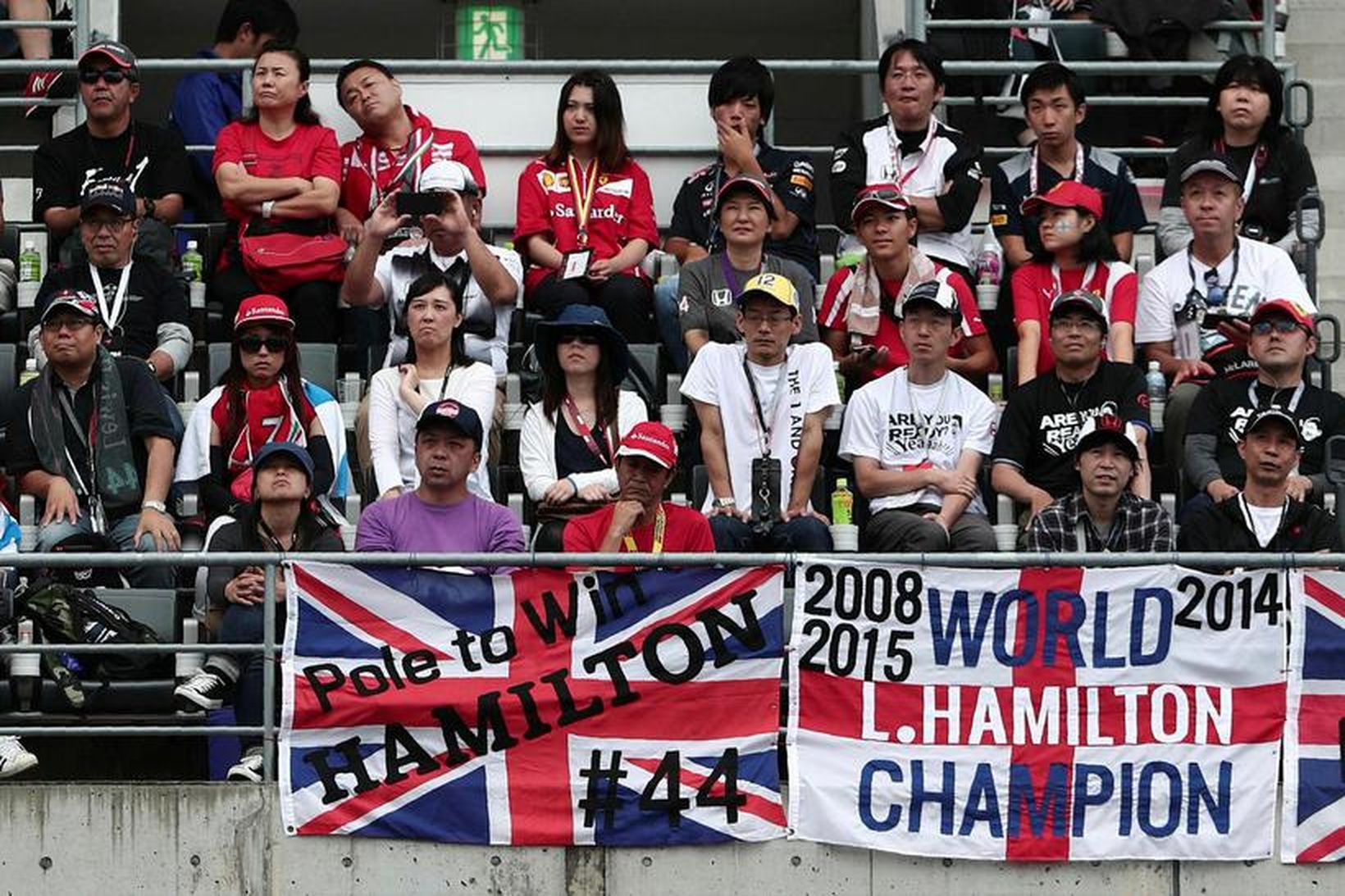Stuðningsmenn Lewis Hamilton voru áberandi í stúkum Suzuka.