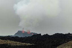 The eruption at the Sundhnúkagígar crater row is still ongoing.