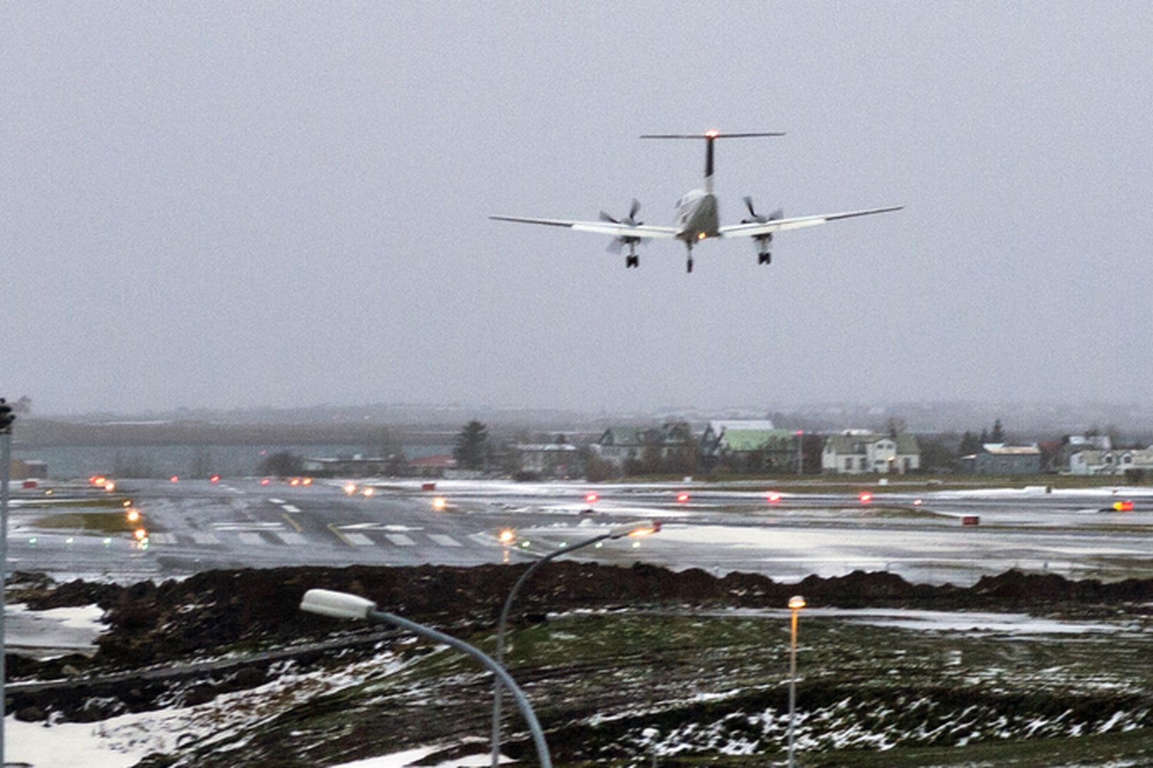 Frá Reykjavíkurflugvelli.