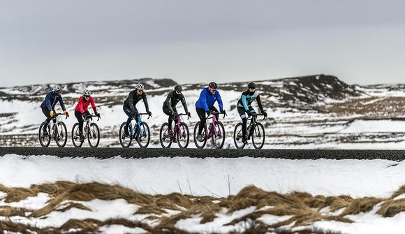 Seiglan prufukeyrð á gegnsósa malarvegum