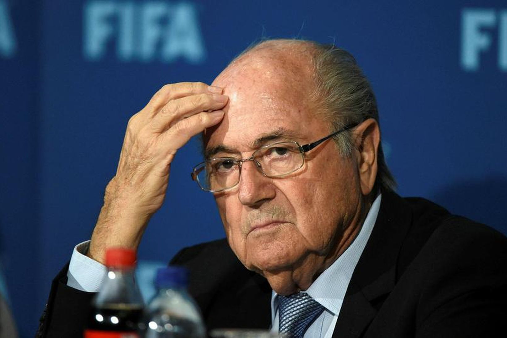 Sepp Blatter á fimm ár eftir í banni frá fótbolta.