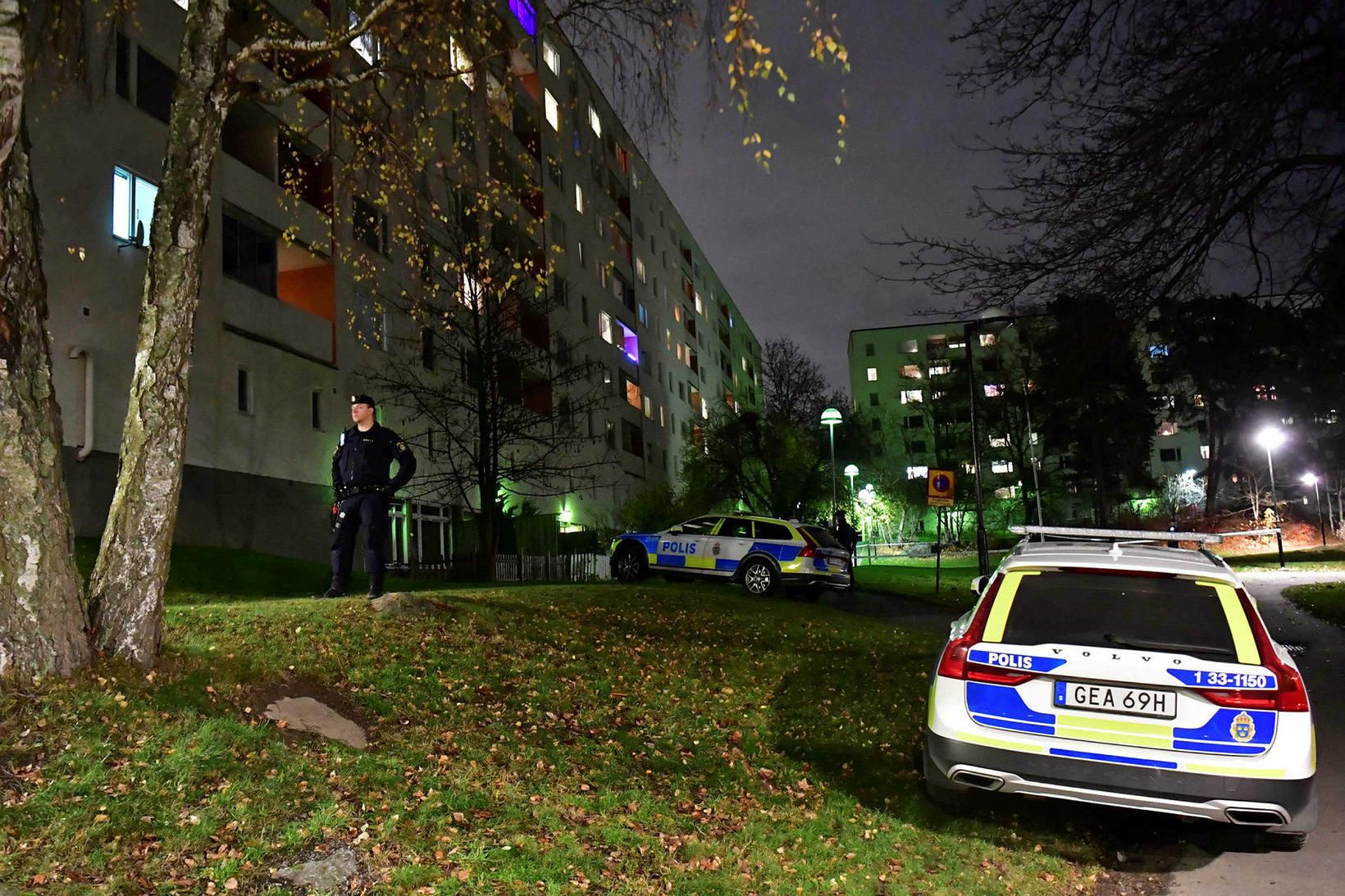 Af vettvangi í Hässelby á sunnudagskvöld.