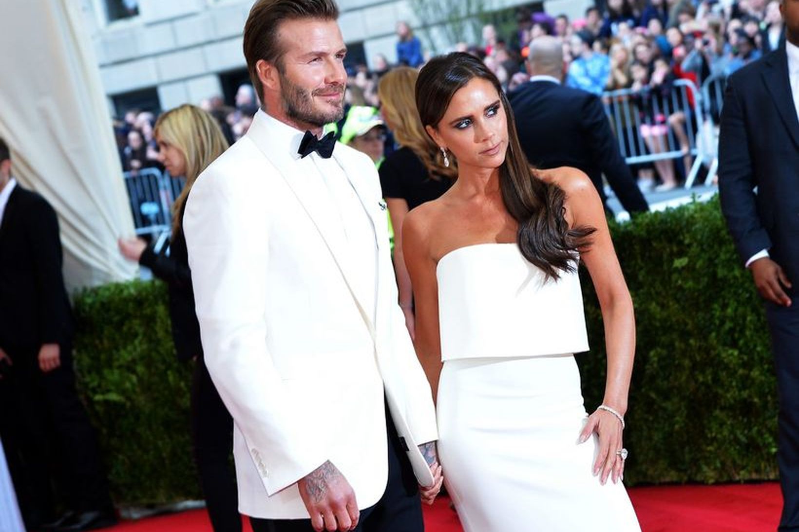 David Beckham er mikið úti á lífinu á meðan Victoria …
