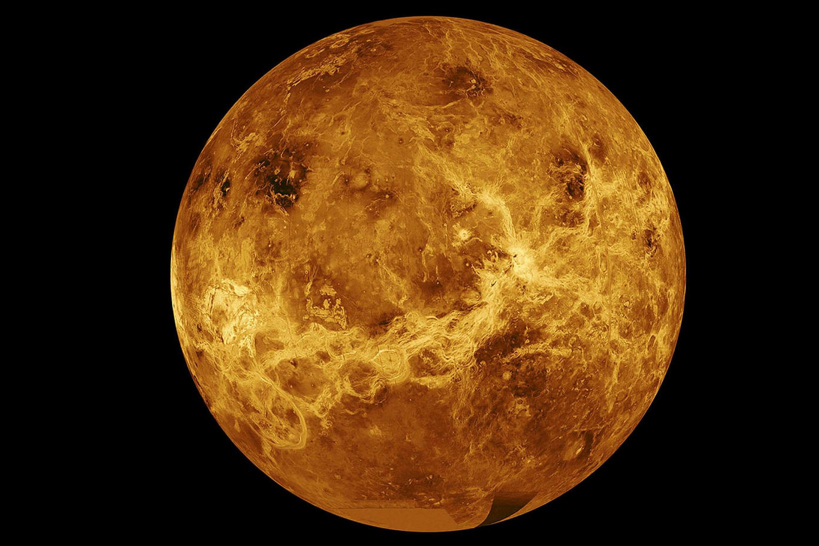 Samsett mynd frá NASA af Venusi.