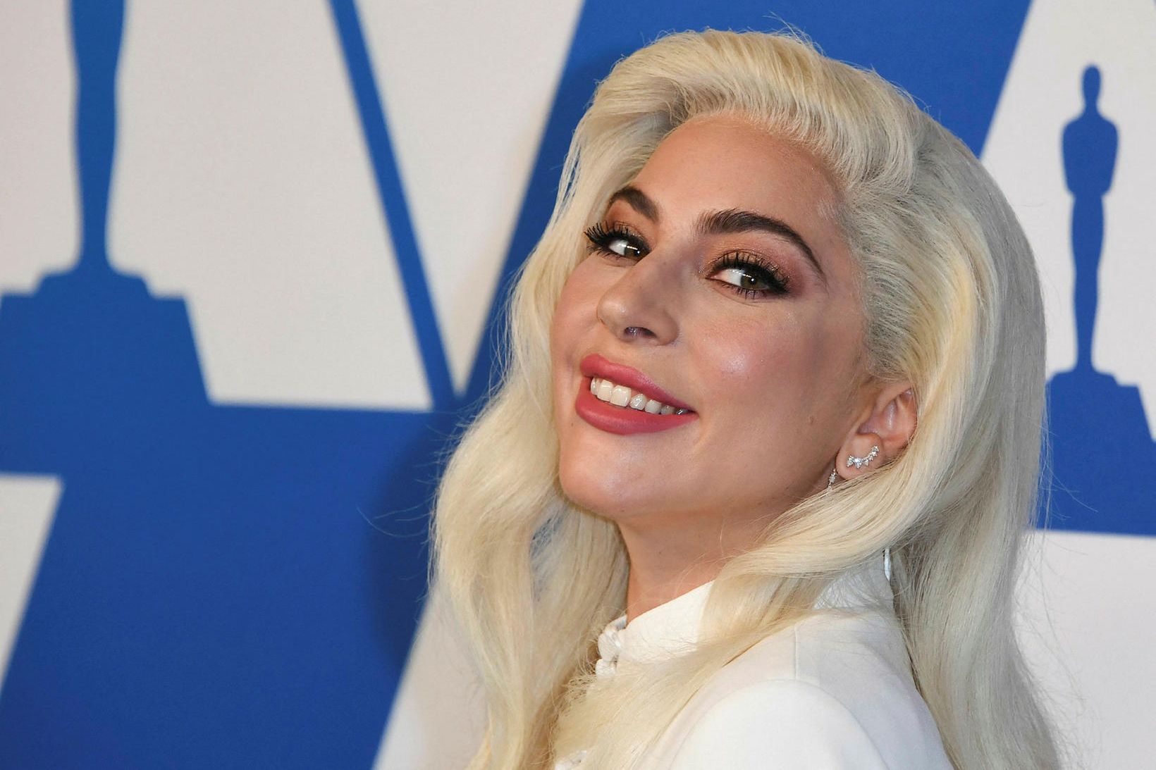 Fimm manns voru handtekin fyrir að stela hundum Lady Gaga.