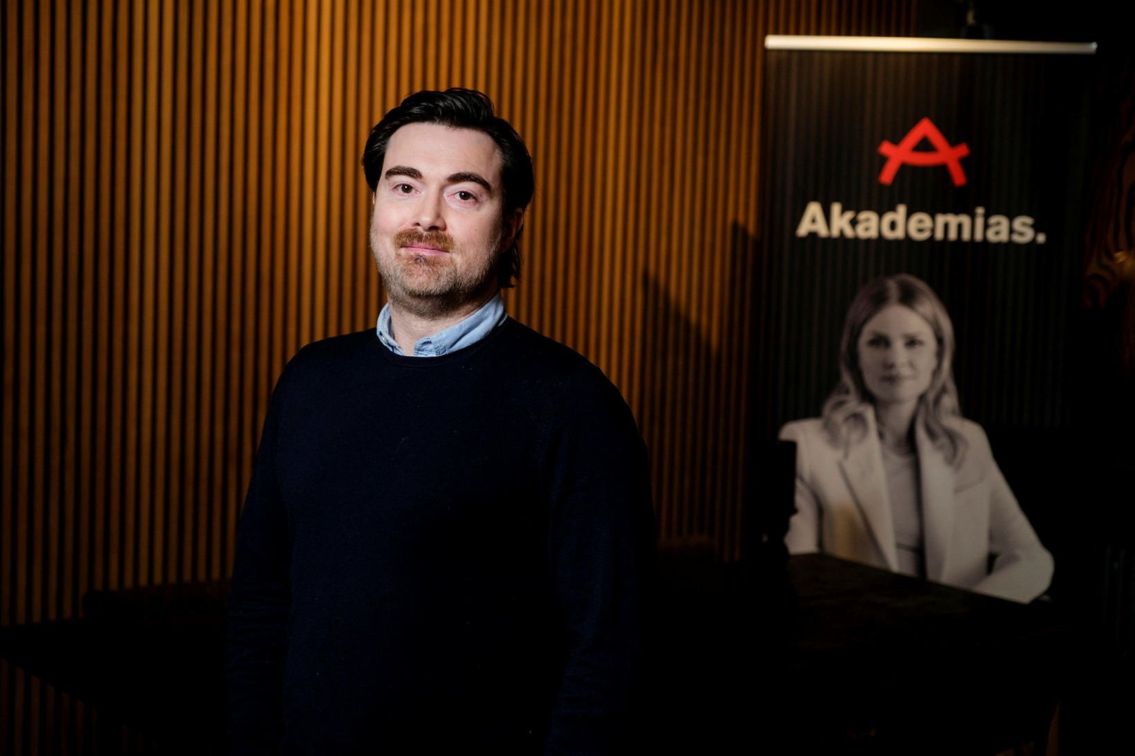 Sverrir Hjálmarsson sinnir viðskiptaþróun og ráðgjöf hjá Akademias.