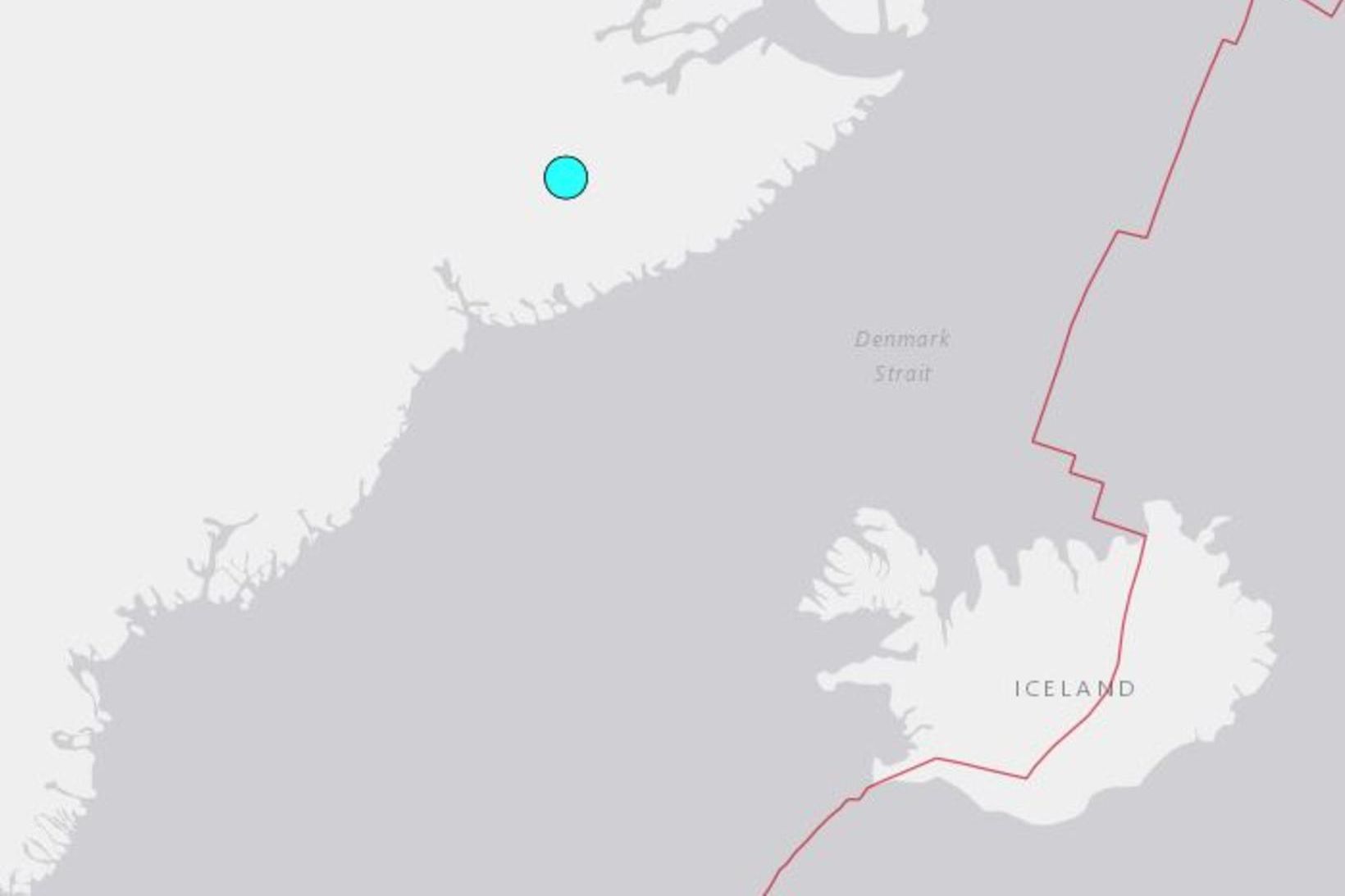 Skjálftinn varð skammt frá hæsta fjalli Grænlands og var 5,3 …