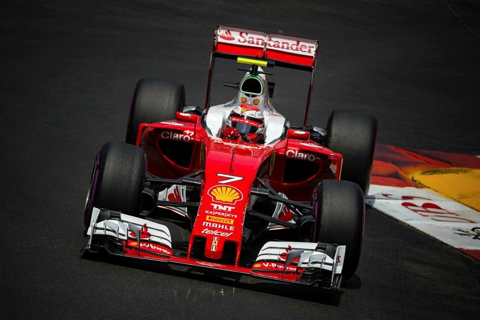 Kimi Räikkönen segir vélaruppfærsluna fyrir Montreal til bóta.