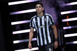 Jair Cunha lék með Botafogo á HM félagsliða í sumar.