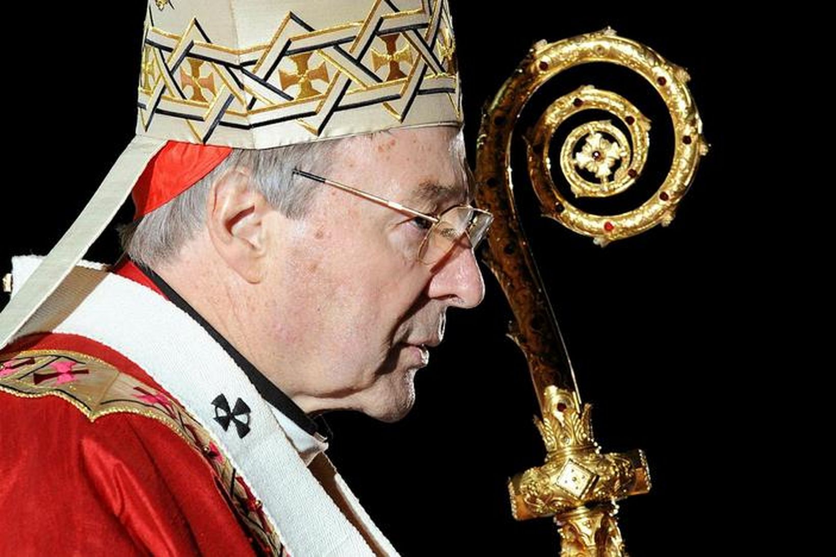 Kardínálinn George Pell hefur verið ákærður í Ástralíu.