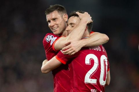 James Milner og Diogo Jota á góðri stundu.