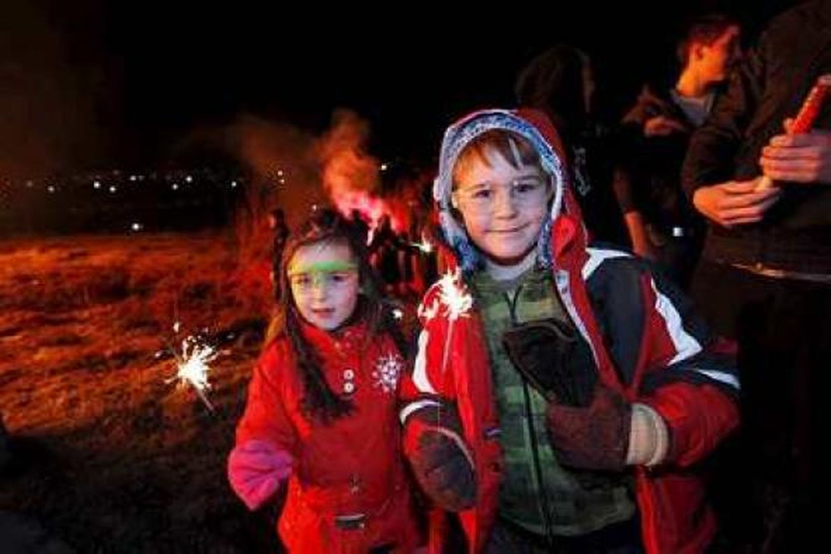 Þótt erlendir ferðamenn sæki í að upplifa brennurnar yfir ármótin …