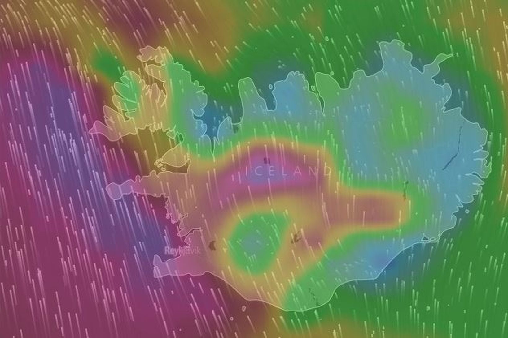 Rauði liturinn táknar töluverðan vindhraða sem nú er aðallega við …