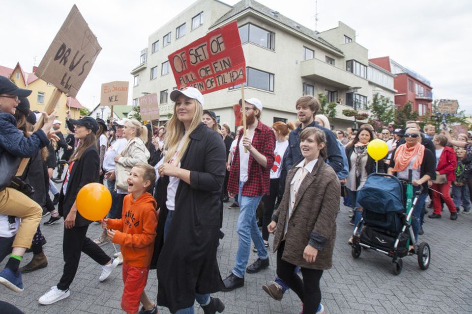 Skömminni skilað til gerenda