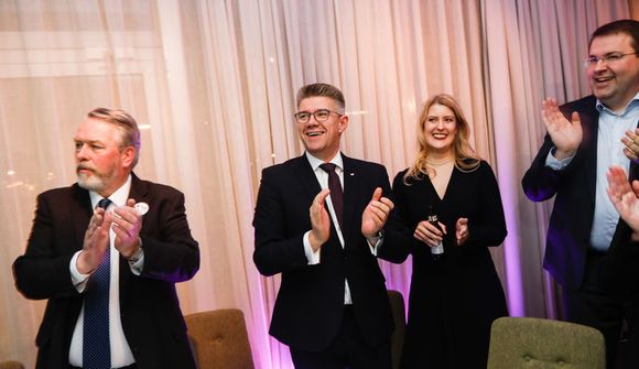 Hlakkar til að fara aftur á þing