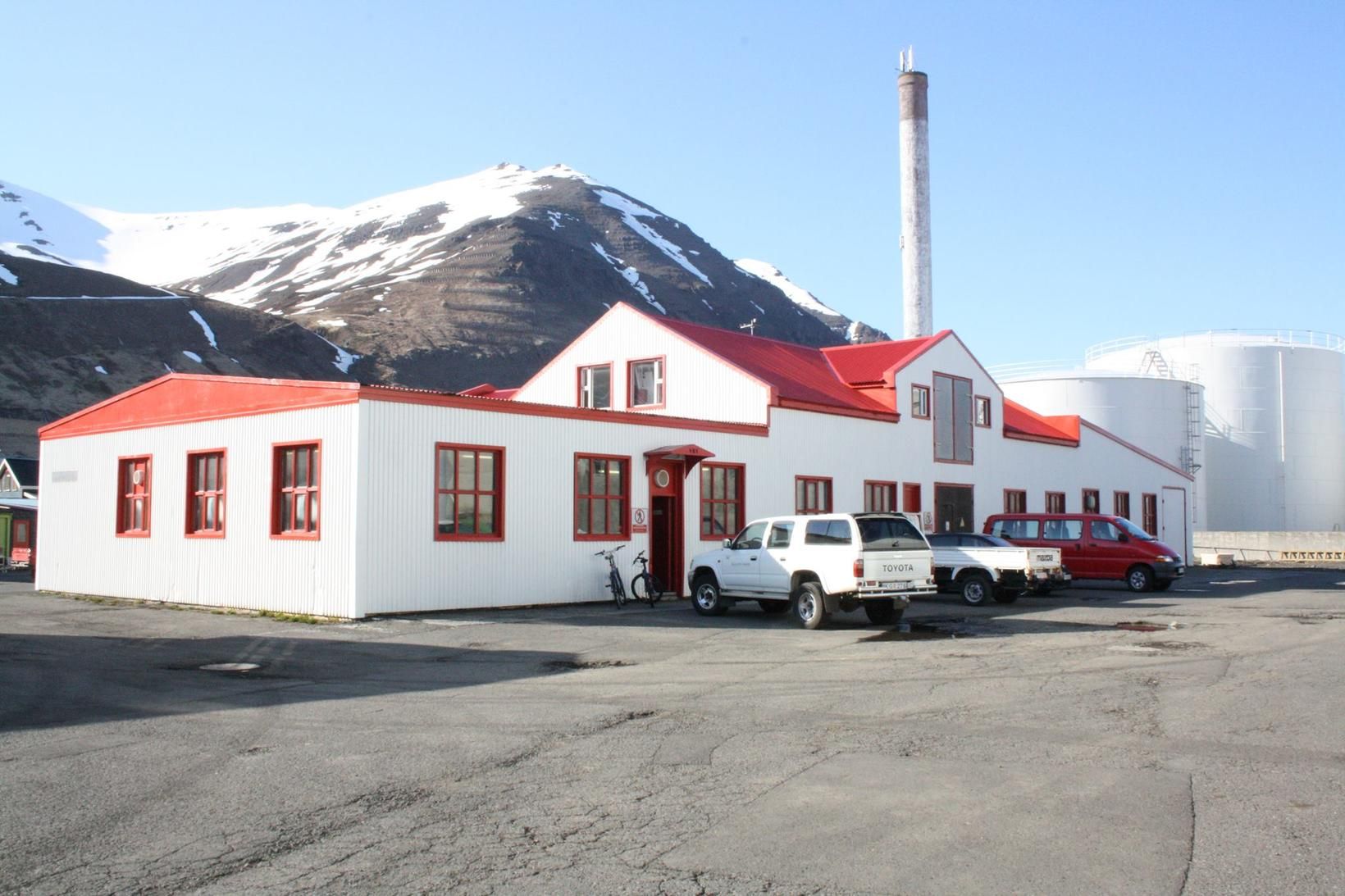 Hrun í verkefnum leiddi til uppsagna