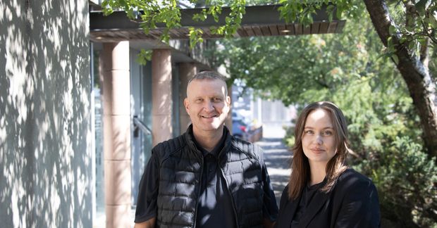Ásbjörn Ingi og Sigurbjörg Helgudóttir eru meðal þeirra sem veita söluráðgjöf hjá BM Vallá.