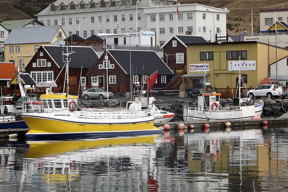 Formaður Landverndar heldur því fram í blogg-færslu í dag að ríkisstjórnin sé að taka upp …