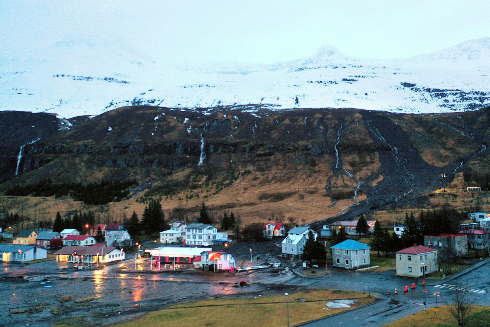 Hluti íbúa Seyðisfjarðar fær að snúa aftur til síns heima.