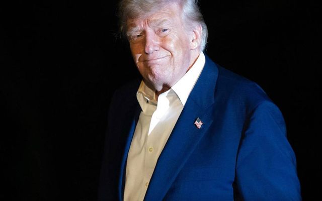 Donald Trump lét gamminn geisa á samfélagsmiðlum um helgina.