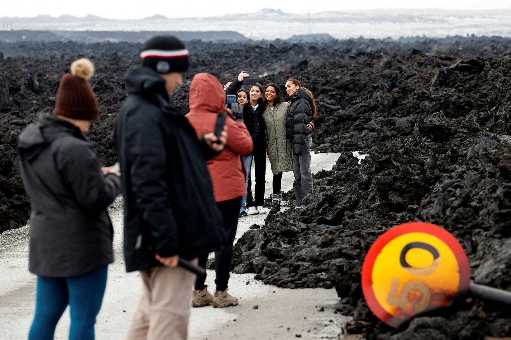 Fjöldi erlendra gesta er mikill á landinu um þessar mundir.