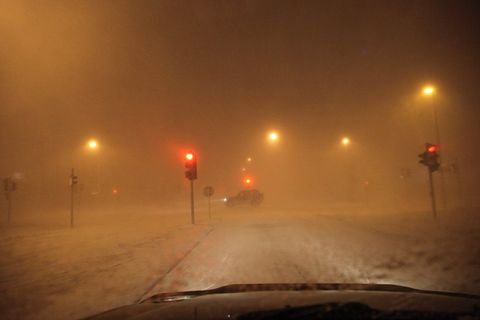 Take care when driving tomorrow, there will be snowfall and strong winds. .